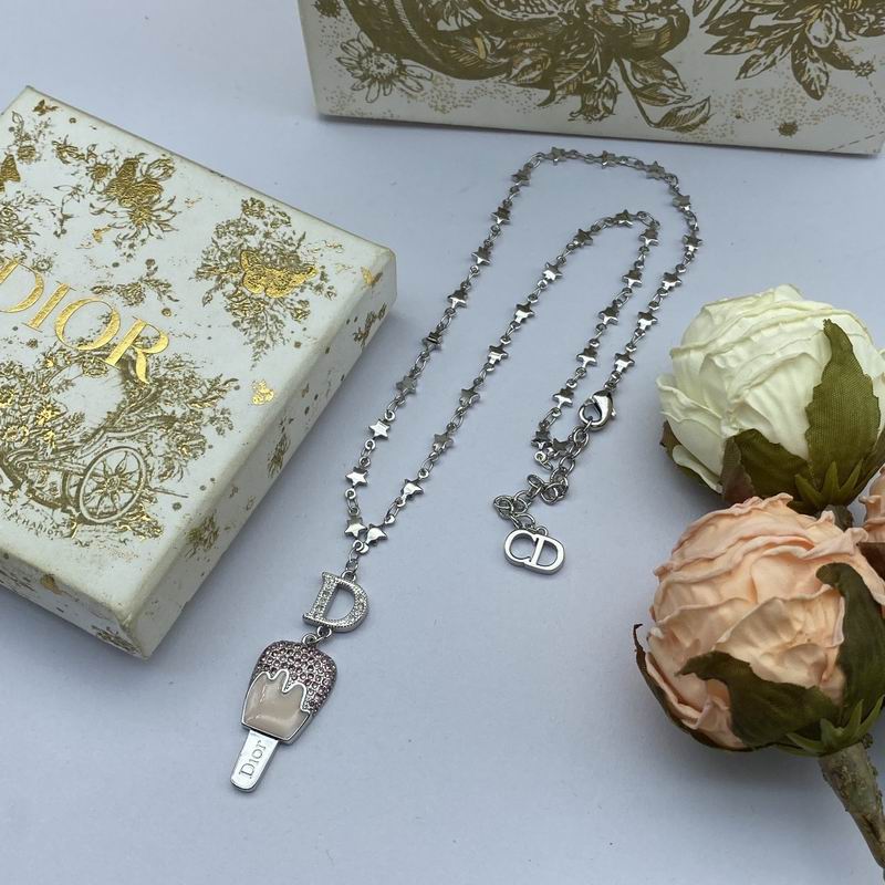 Dior Necklace 04lyr242 (3)